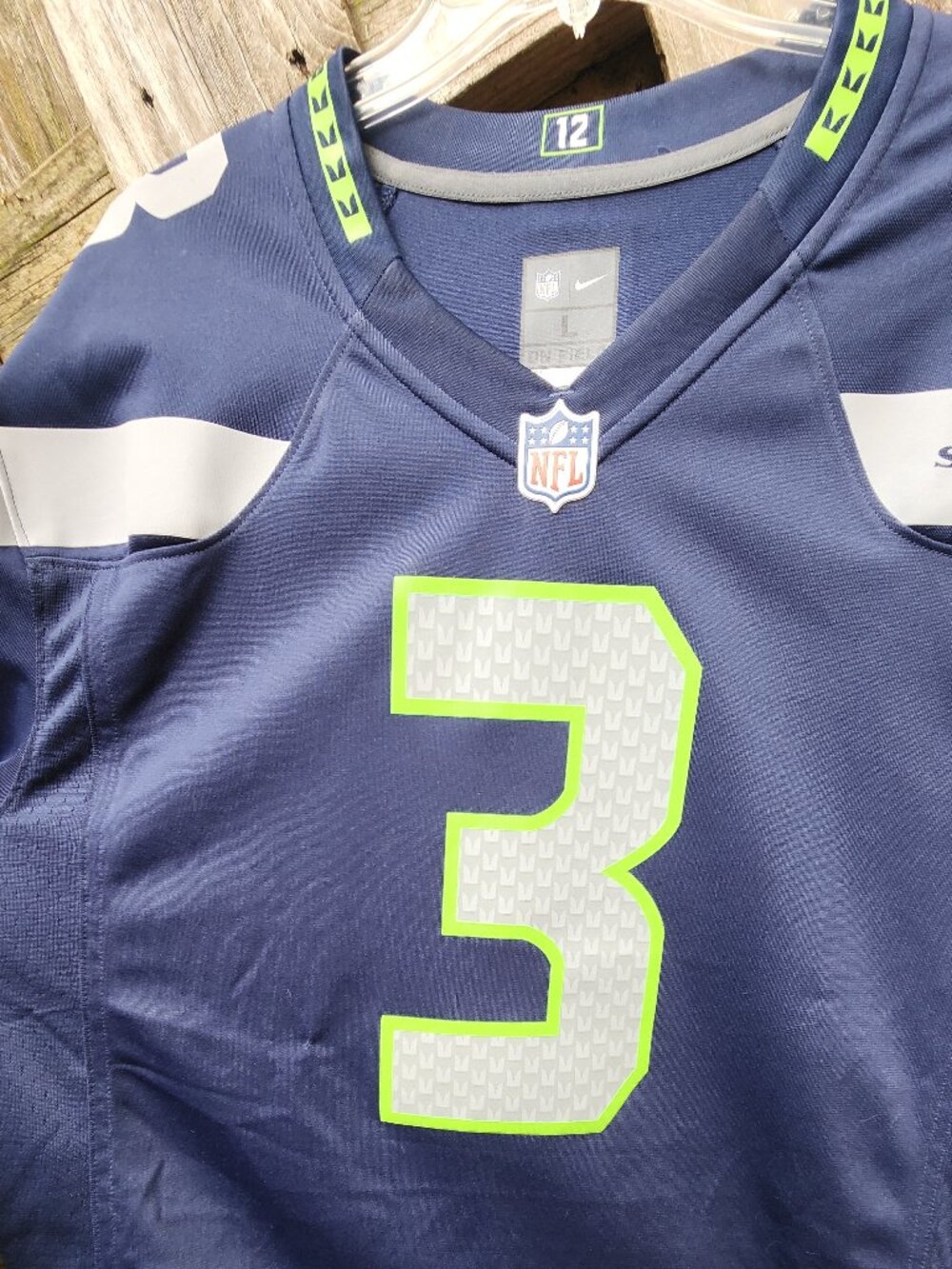 EUC Seahawks Authentic Men's L Nike Jersey Wilson #3 Seattle - Picture 13 of 16